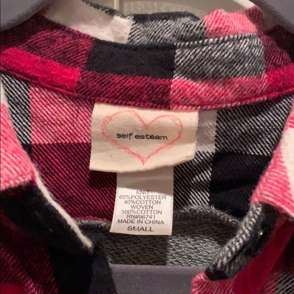 Layered shirt size small - Picture 3 of 3